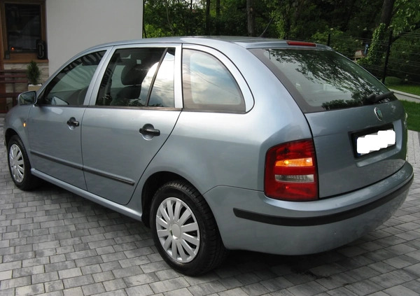 Skoda Fabia cena 8700 przebieg: 162000, rok produkcji 2001 z Stoczek Łukowski małe 596